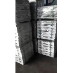 Selling aluminium ingots A7 from UAE