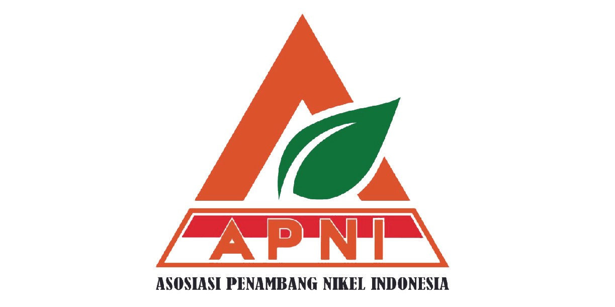Indonesian officials and nickel smelter representatives discussing new nickel pricing strategies.
